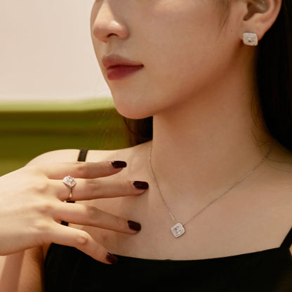 [Rose Tomorrow]Sparkling Asscher Cut Necklace