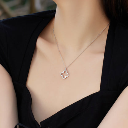 [Rose Tomorrow]Four-Leaf Clover Hollow Design Exquisite Necklace