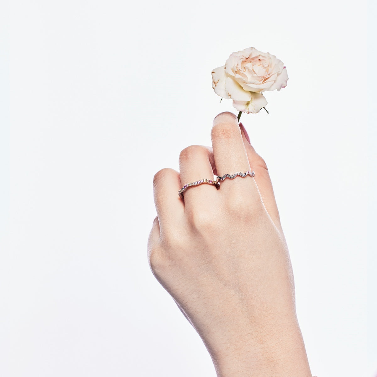 [Rose Tomorrow]Ornate Vibrant Round Cut Daily Ring