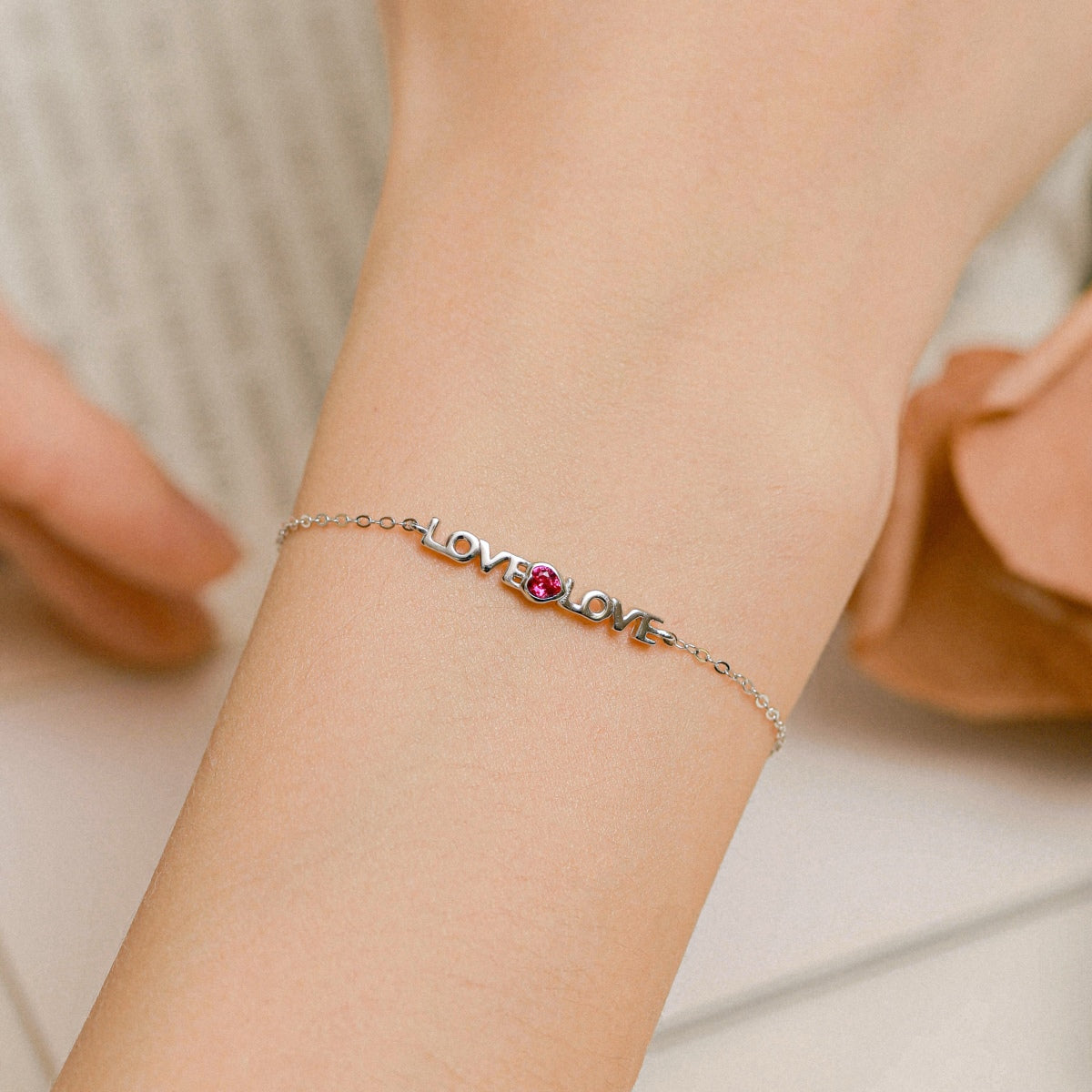 [Rose Tomorrow]Romantic Heart Shape Lover Bracelet