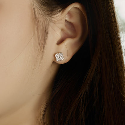 [Rose Tomorrow]Four-Leaf Clover Flower Shaped Earrings