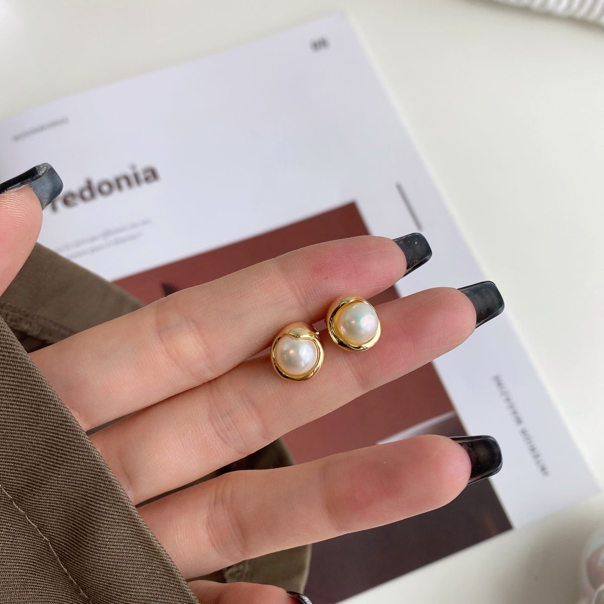 [Rose Tomorrow]Dainty Bread Pearl Earrings