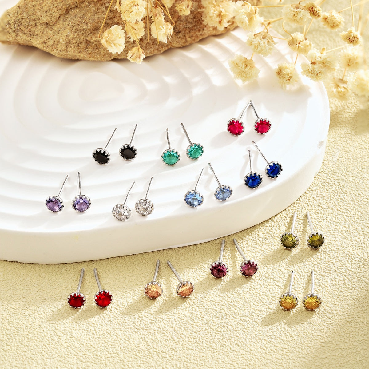 [Rose Tomorrow]Sparkling Colorful Round Shape Earrings