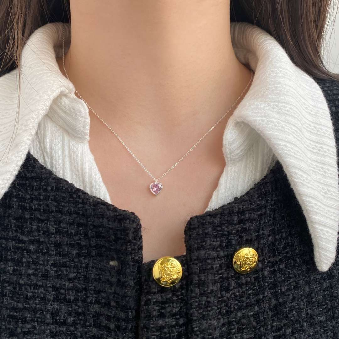 [Rose Tomorrow]Ornate Heart Shape Necklace