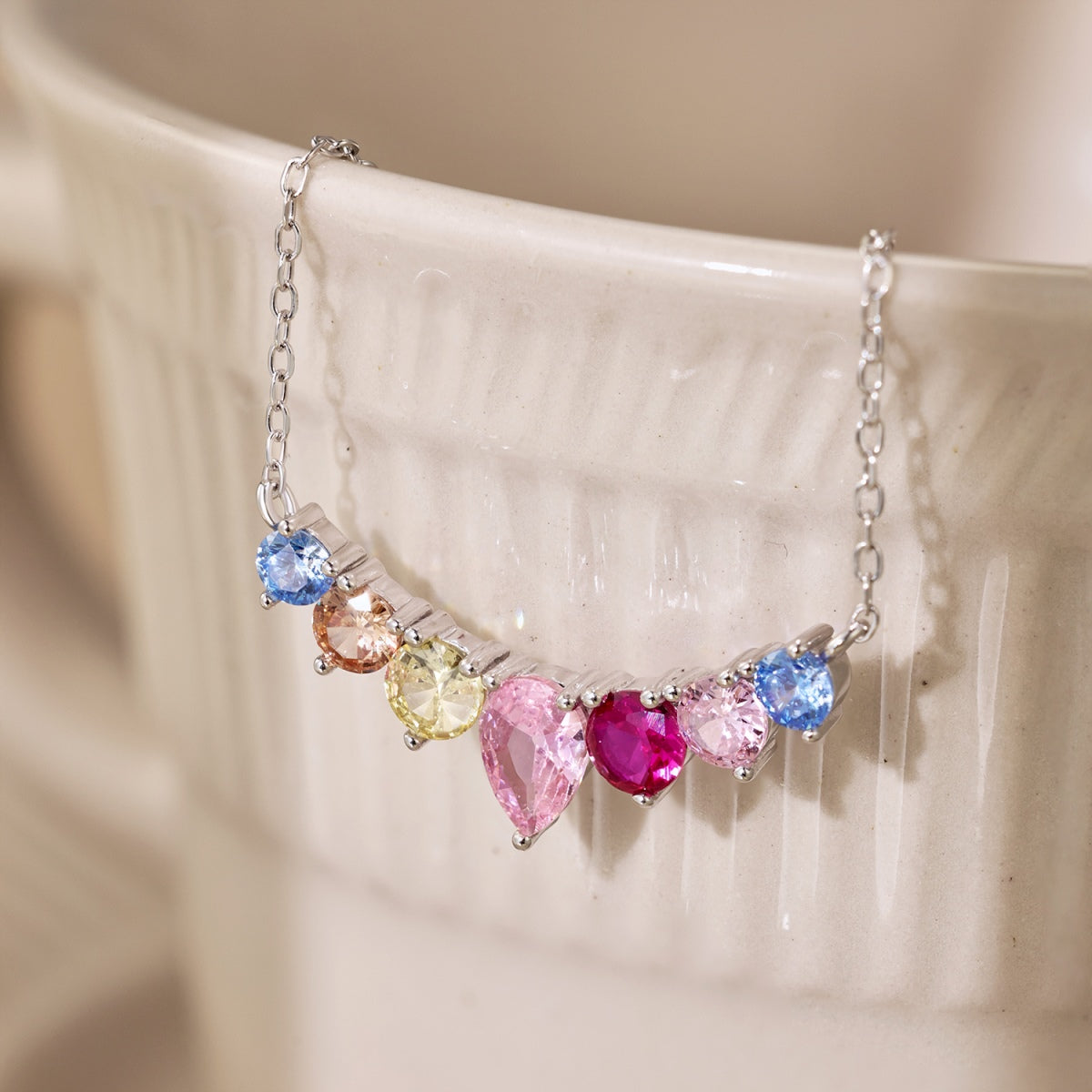 [Rose Tomorrow]Dainty Colorful Heart Necklace