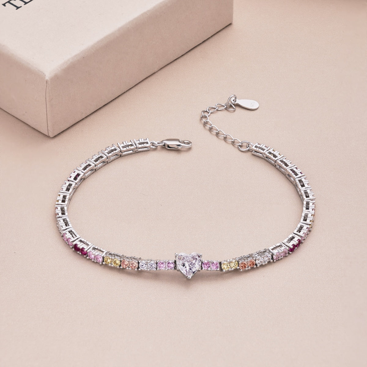 [Rose Tomorrow]Delicate Romantic Heart Shape Lover Bracelet