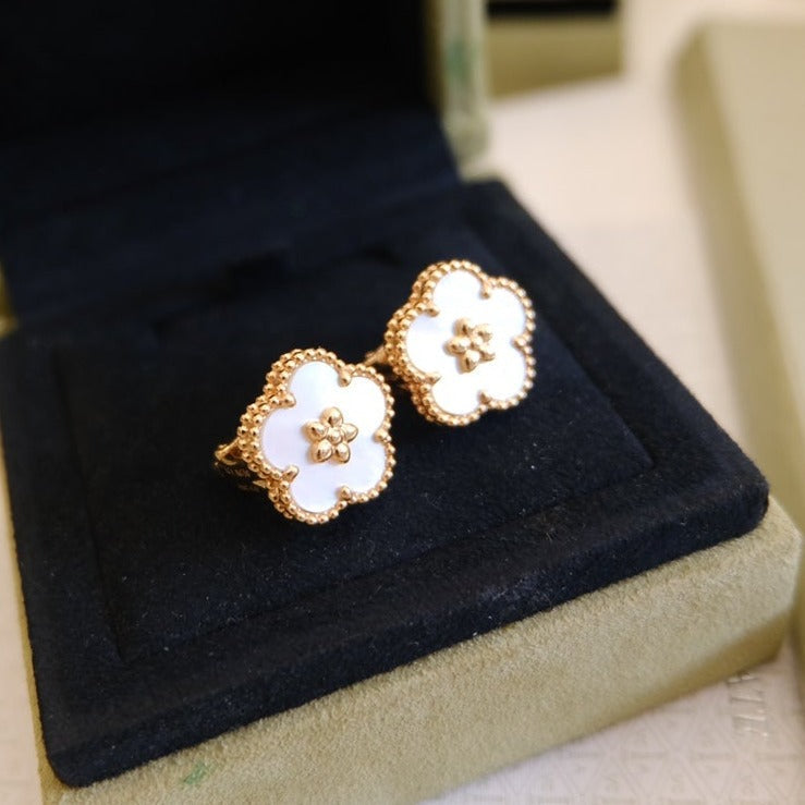 [Rose Tomorrow]LUCKY PINK GOLD WHITE MOP EARRINGS