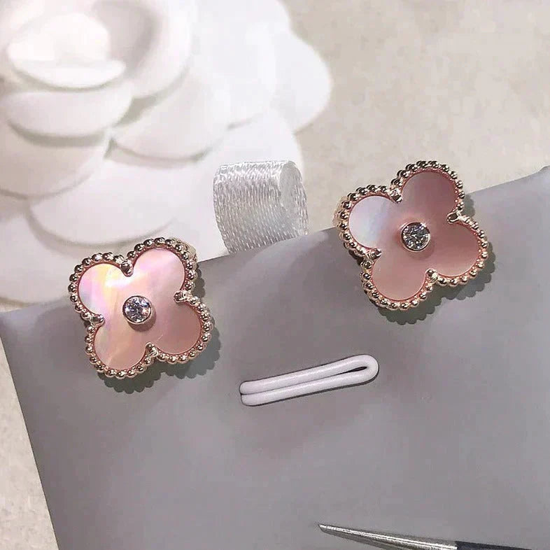 [Rose Tomorrow]CLOVER MEDIUM 1 MOTIFS  PINK MOP DIAMOND EARRINGS