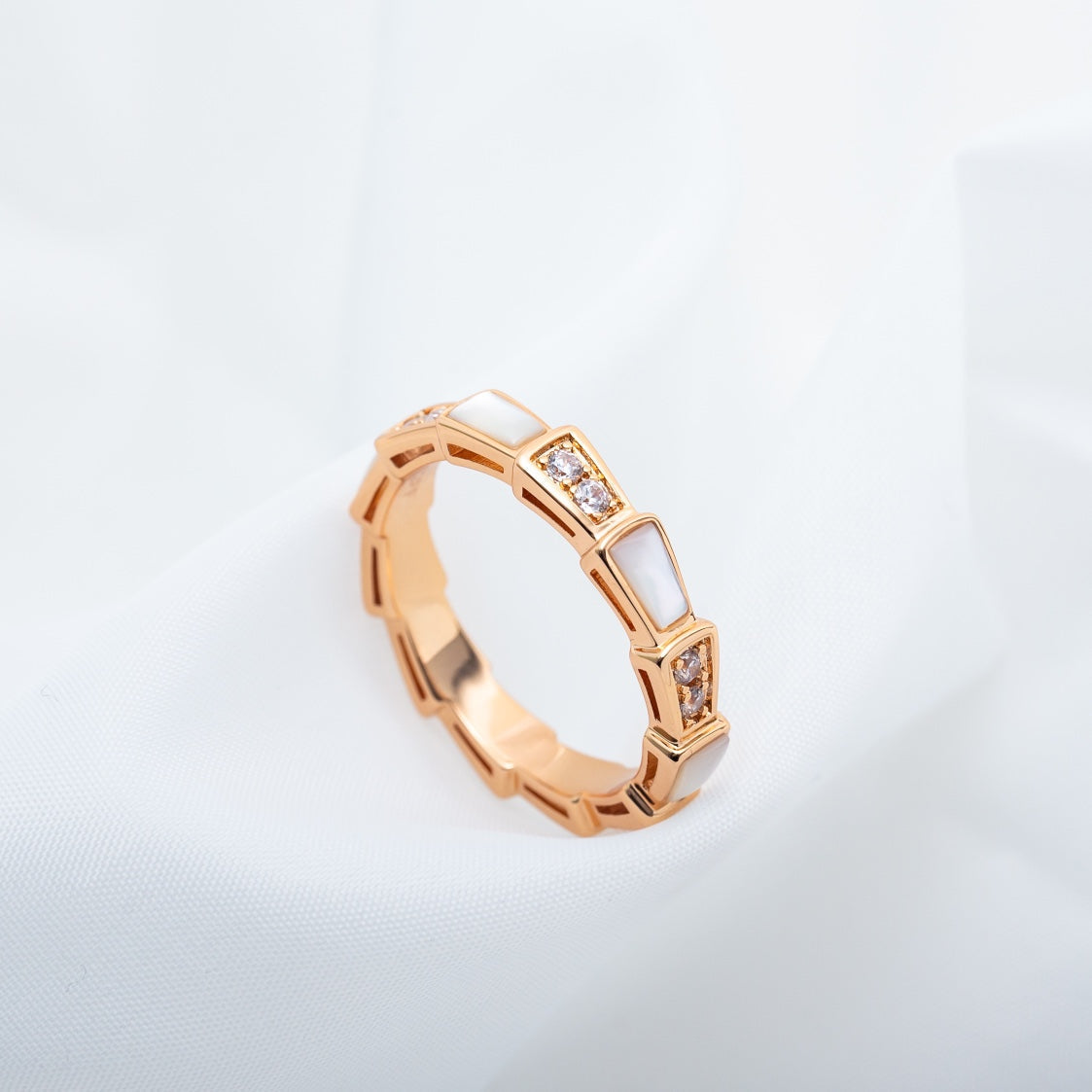 [Rose Tomorrow]SERPENTI RING PINK GOLD DIAMOND MOP 3MM