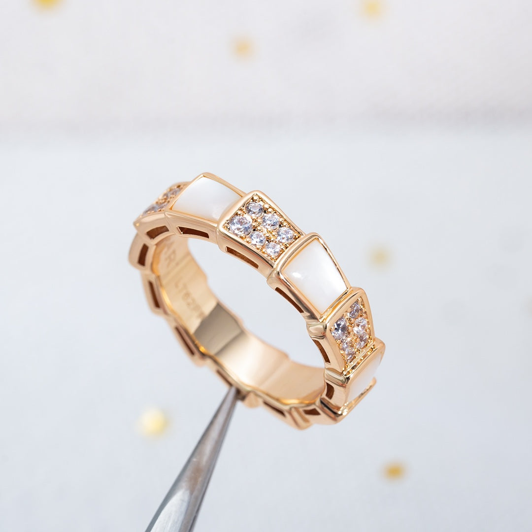 [Rose Tomorrow]SERPENTI RING PINK GOLD MOP DIAMOND PAVED 4MM