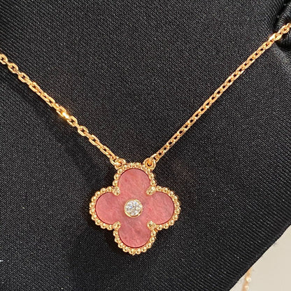 [Rose Tomorrow]CLOVER 15MM DIAMOND RHODONITE NECKLACE