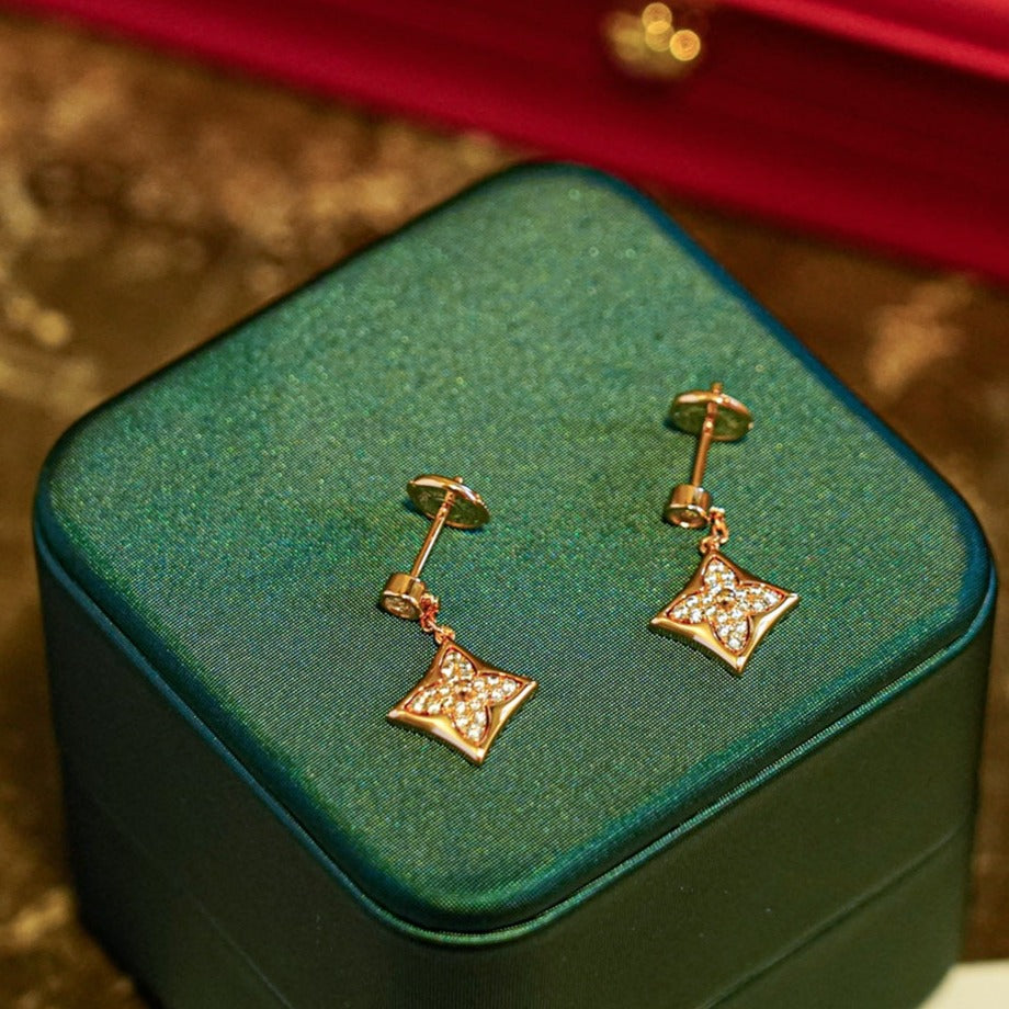 [Rose Tomorrow]STAR DIAMONDS EARRINGS GOLD