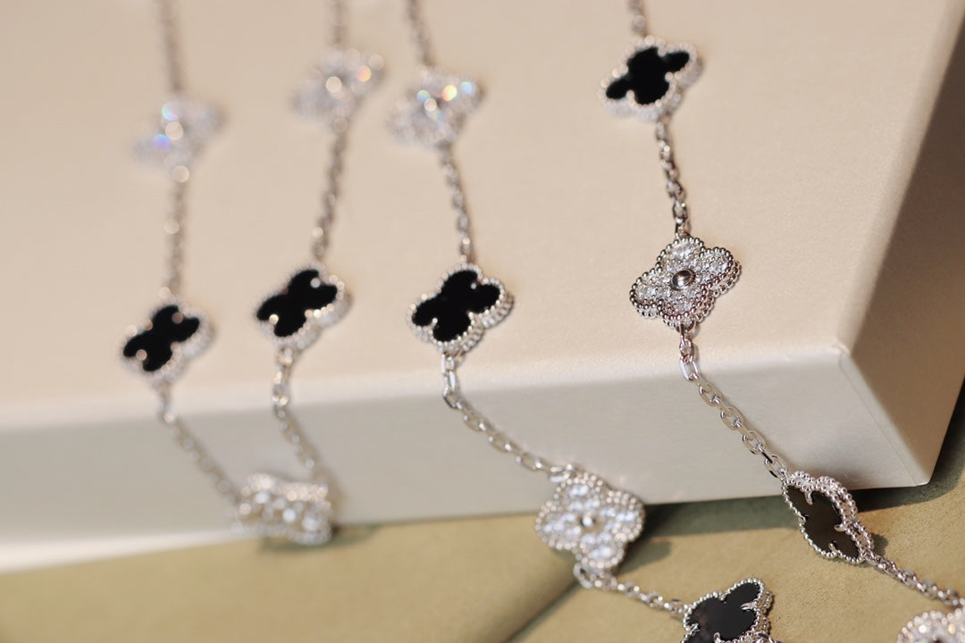 [Rose Tomorrow]CLOVER 20 MOTIFS ONYX DIAMOND SILVER