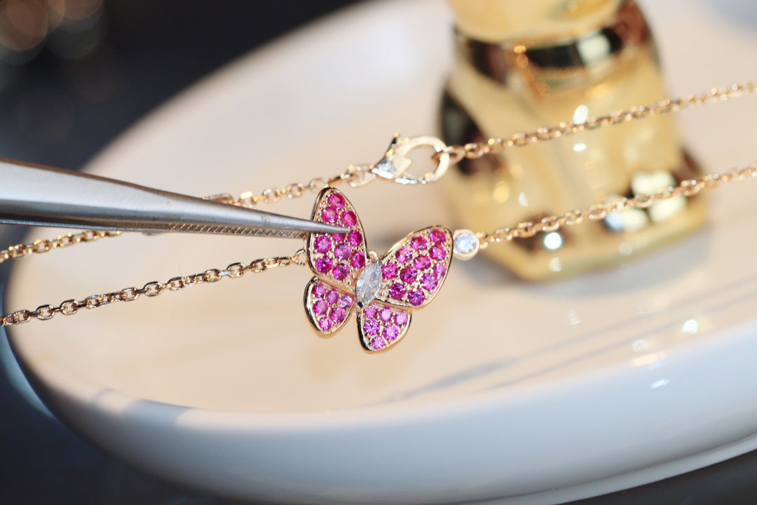 [Rose Tomorrow]BUTTERFLY RED DIAMOND ROSE GOLD NECKLACE