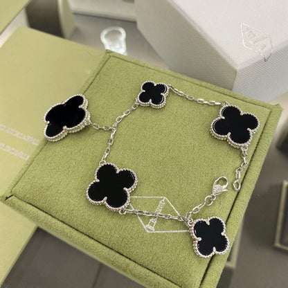 [Rose Tomorrow]CLOVER 5 MOTIFS SIVLER ONYX BRACELET