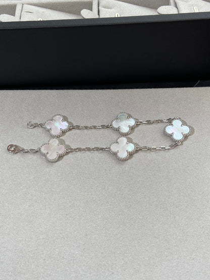[💎ROSE💎]CLOVER SILVER MOP 5 MOTIF BRACELET