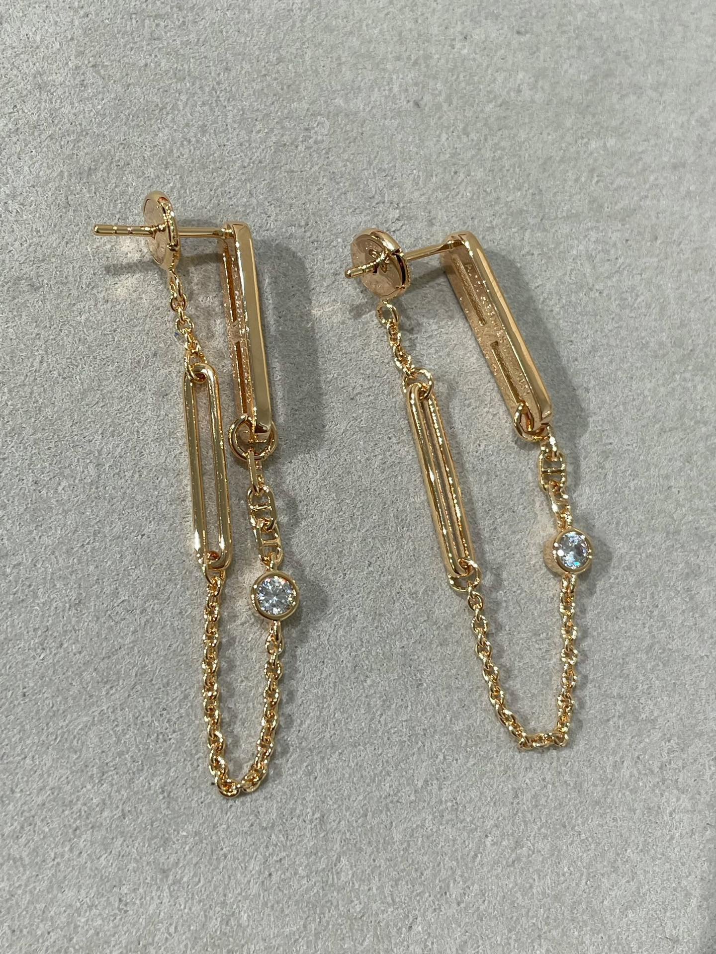 [Rose Tomorrow]CHAINE CHAOS DIAMOND DROP EARRINGS