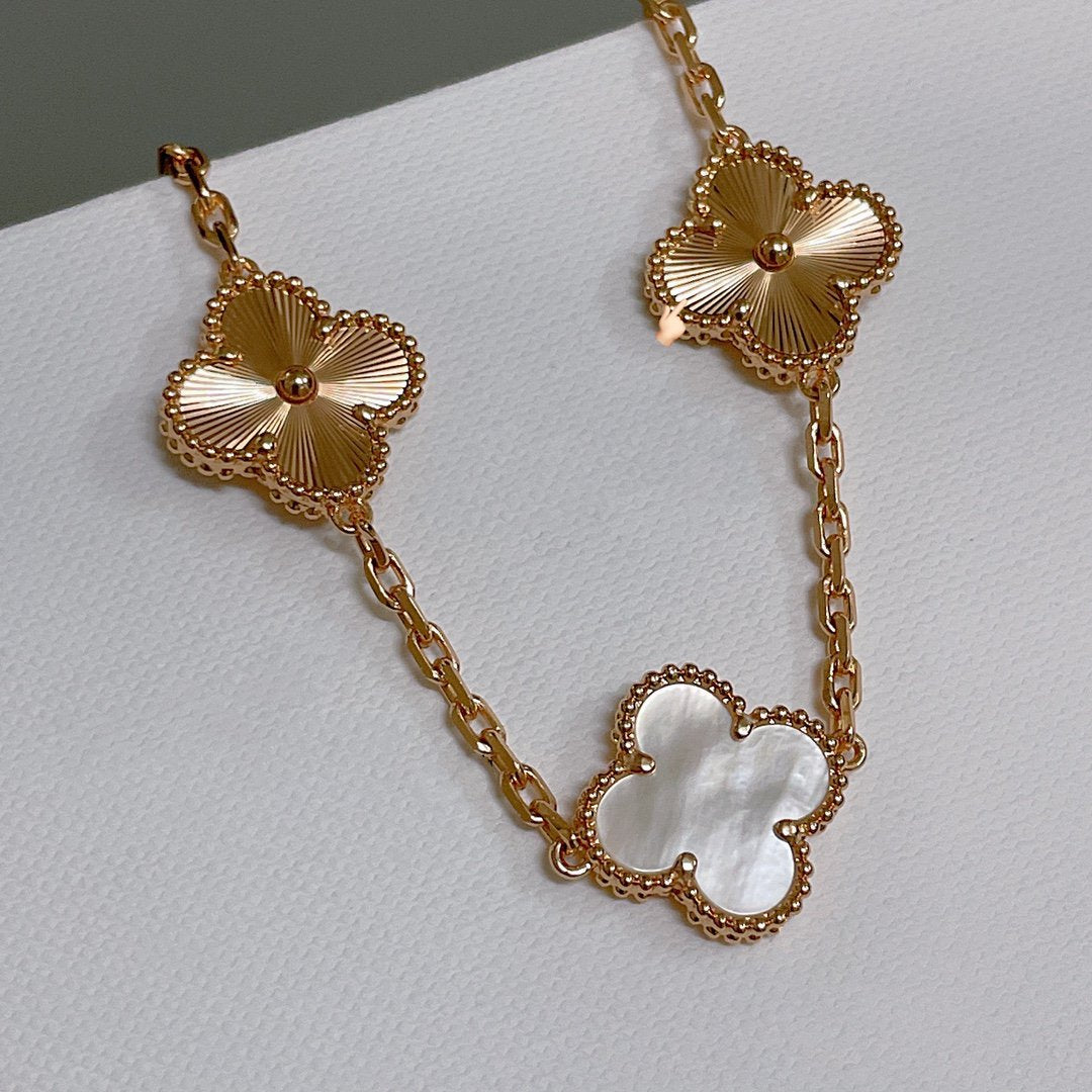 [Rose Tomorrow]CLOVER BRACELET 5 MOTIF WHITE MOP PINK GOLD