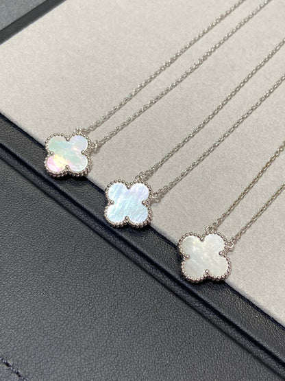 [Rose Tomorrow]CLOVER MEDIUM SILVER WHITE MOP NECKLACE