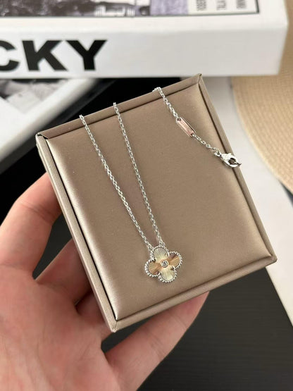 [💎ROSE💎]2024 CHRISTMAS LIMITED EDITION CLOVER 15MM LASER NECKLACE