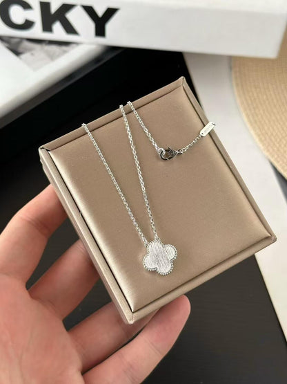 [💎ROSE💎]2024 CHRISTMAS LIMITED EDITION CLOVER 15MM LASER NECKLACE