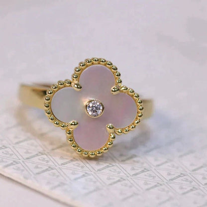 [Rose Tomorrow]CLOVER PINK MOP RING GOLD DIAMOND