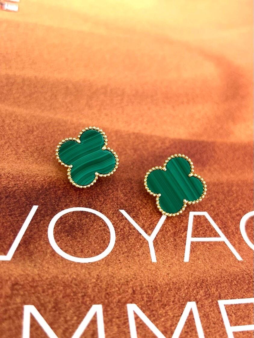 [Rose Tomorrow] CLOVER LARGE (20mm) 1 MOTIFS GREENER MOP STUD EARRINGS