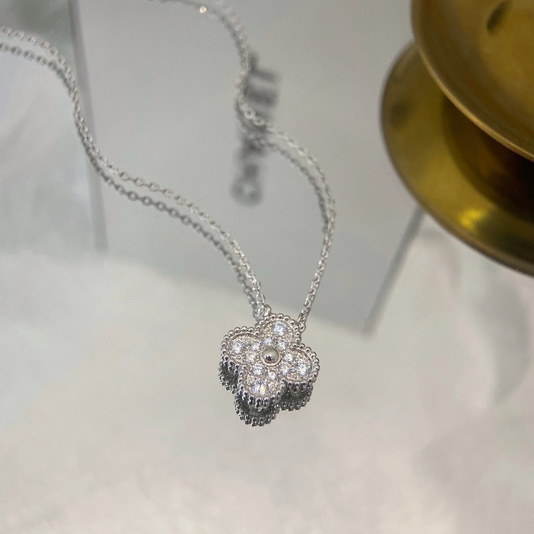 [Rose Tomorrow]CLOVER 15MM DIAMOND SINGLE FLOWER NECKLACE