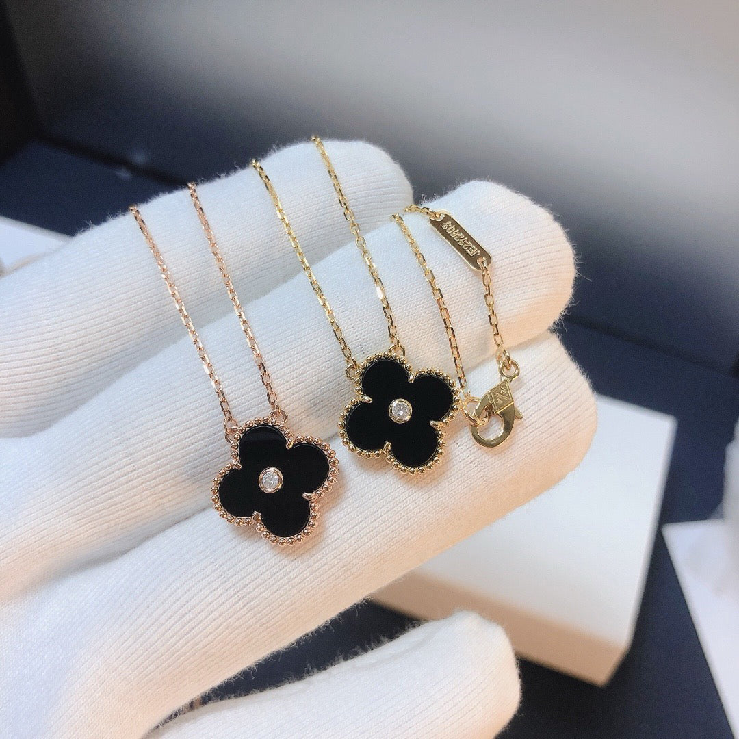 [Rose Tomorrow]CLOVER 15MM DIAMOND ONYX NECKLACE