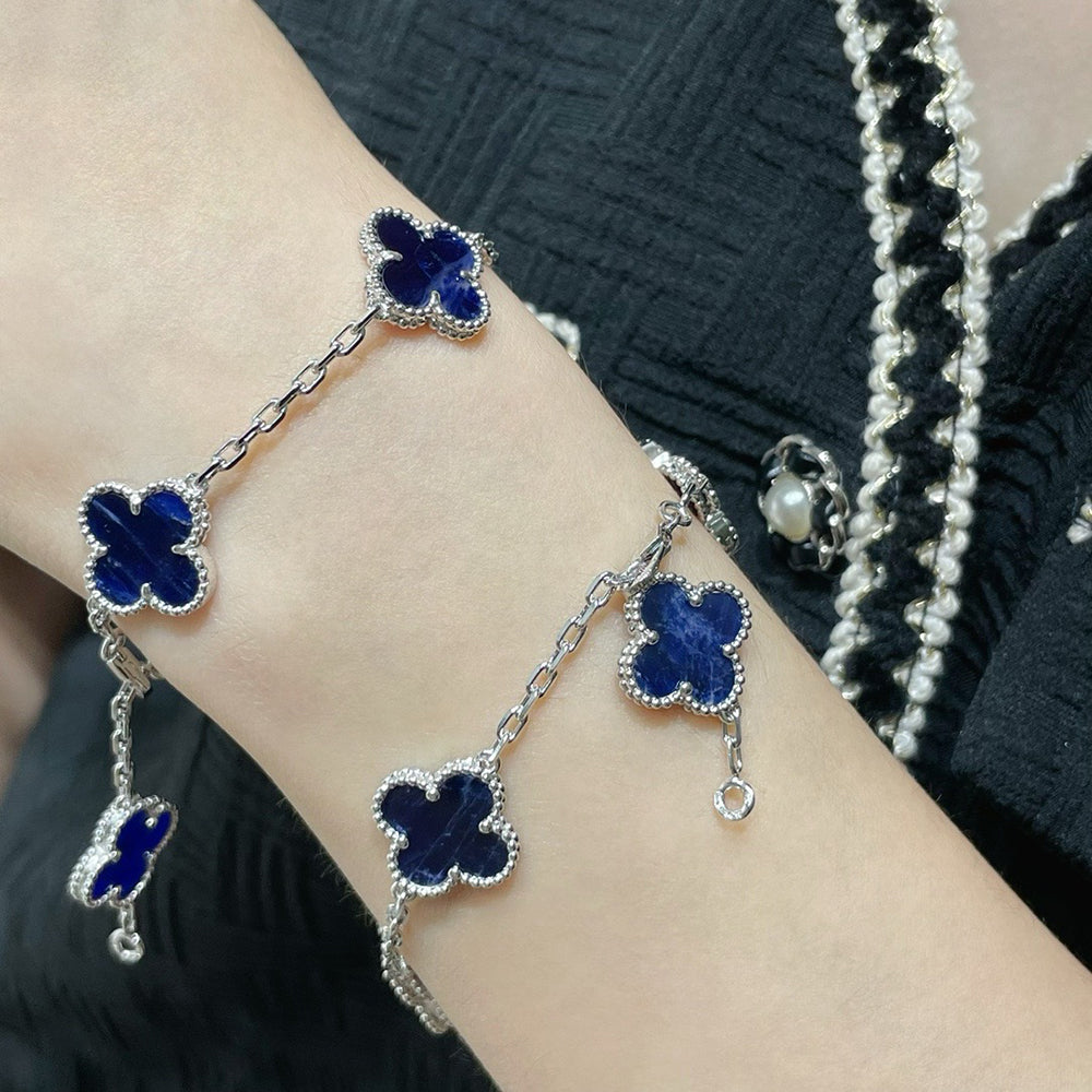 [Rose Tomorrow]CLOVER 5 MOTIF PIETERSITE SILVER BRACELET