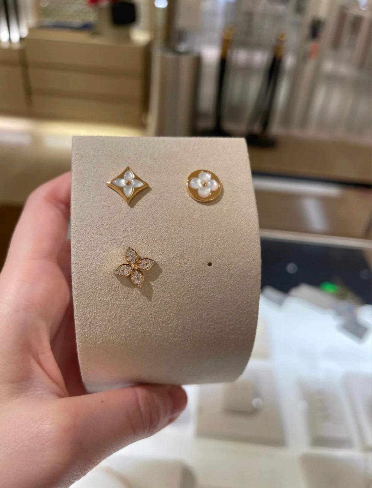 [Rose Tomorrow]STAR BLOSSOM STUD EARRINGS PINK GOLD DIAMONDS