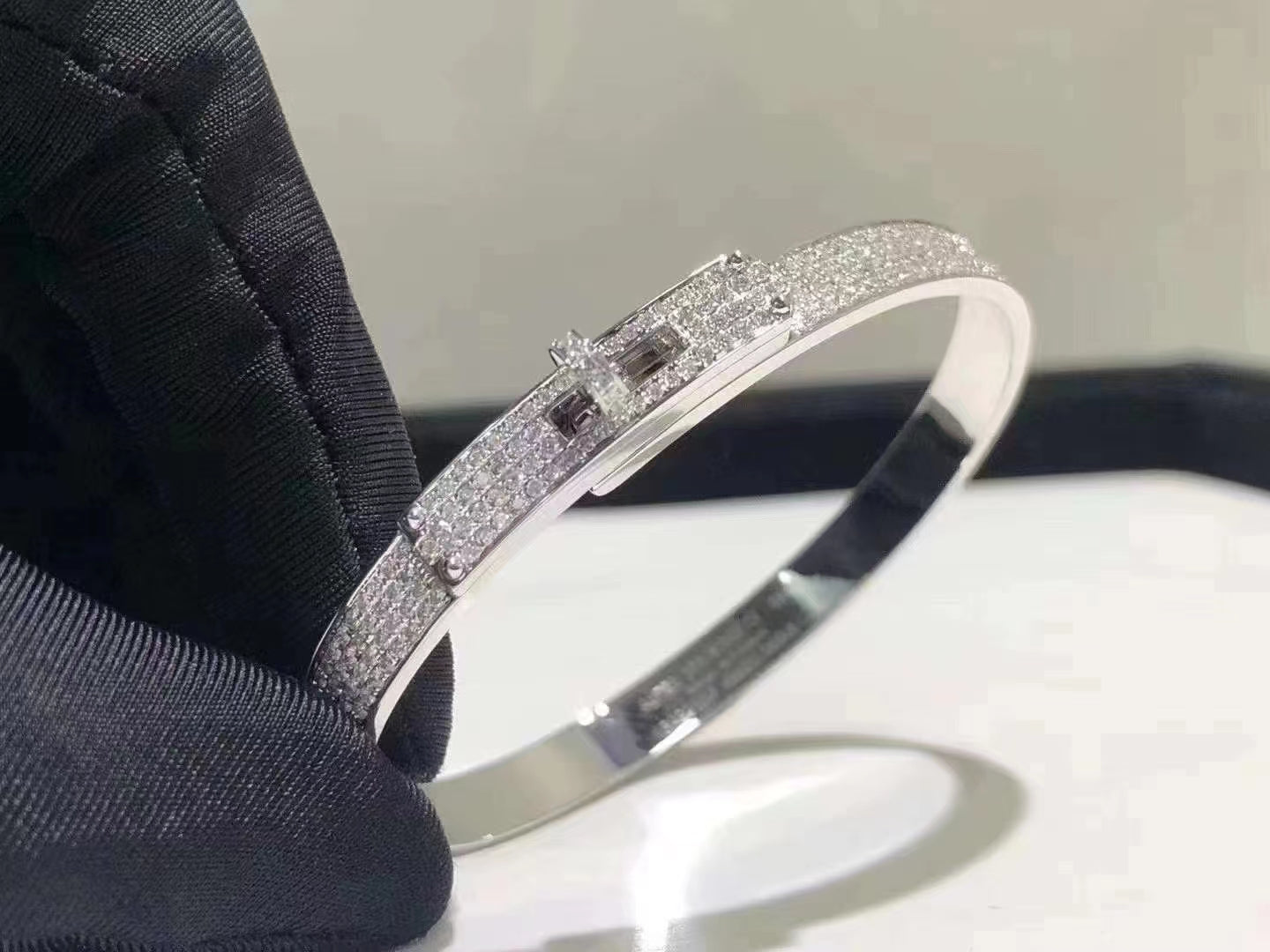 [Rose Tomorrow]HM KELLY BRACELET IN SILVER AND FULL PAVE DIAMOND