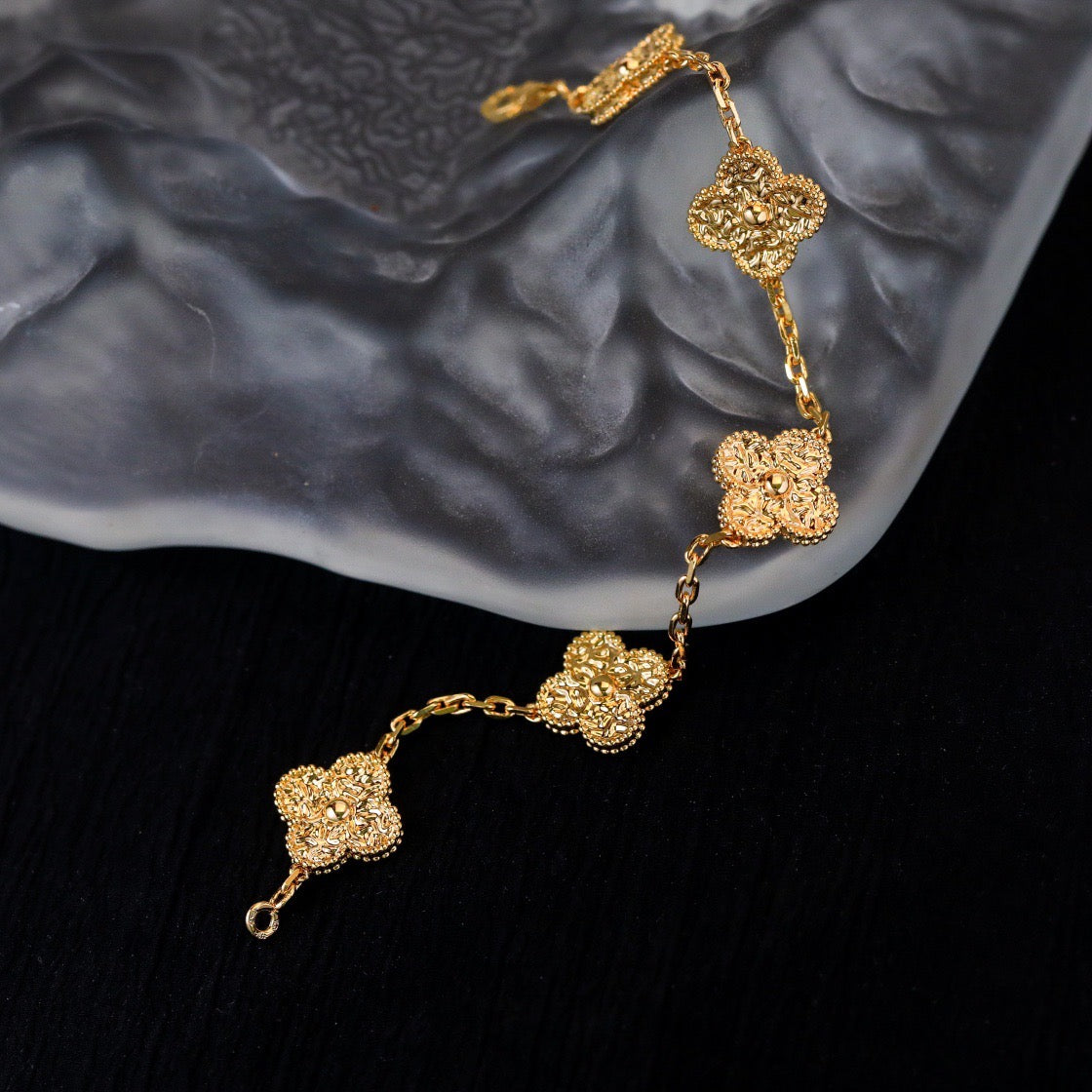 [💎ROSE💎]CLOVER 5 MOTIFS BRONZING BRACELET