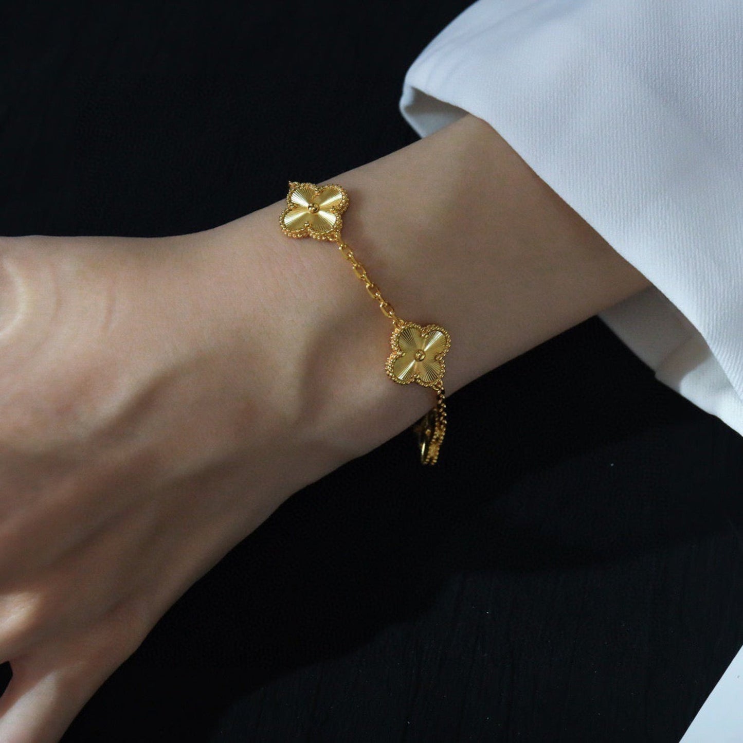 [💎ROSE💎]CLOVER 5 FLOWERS LASER BRACELET