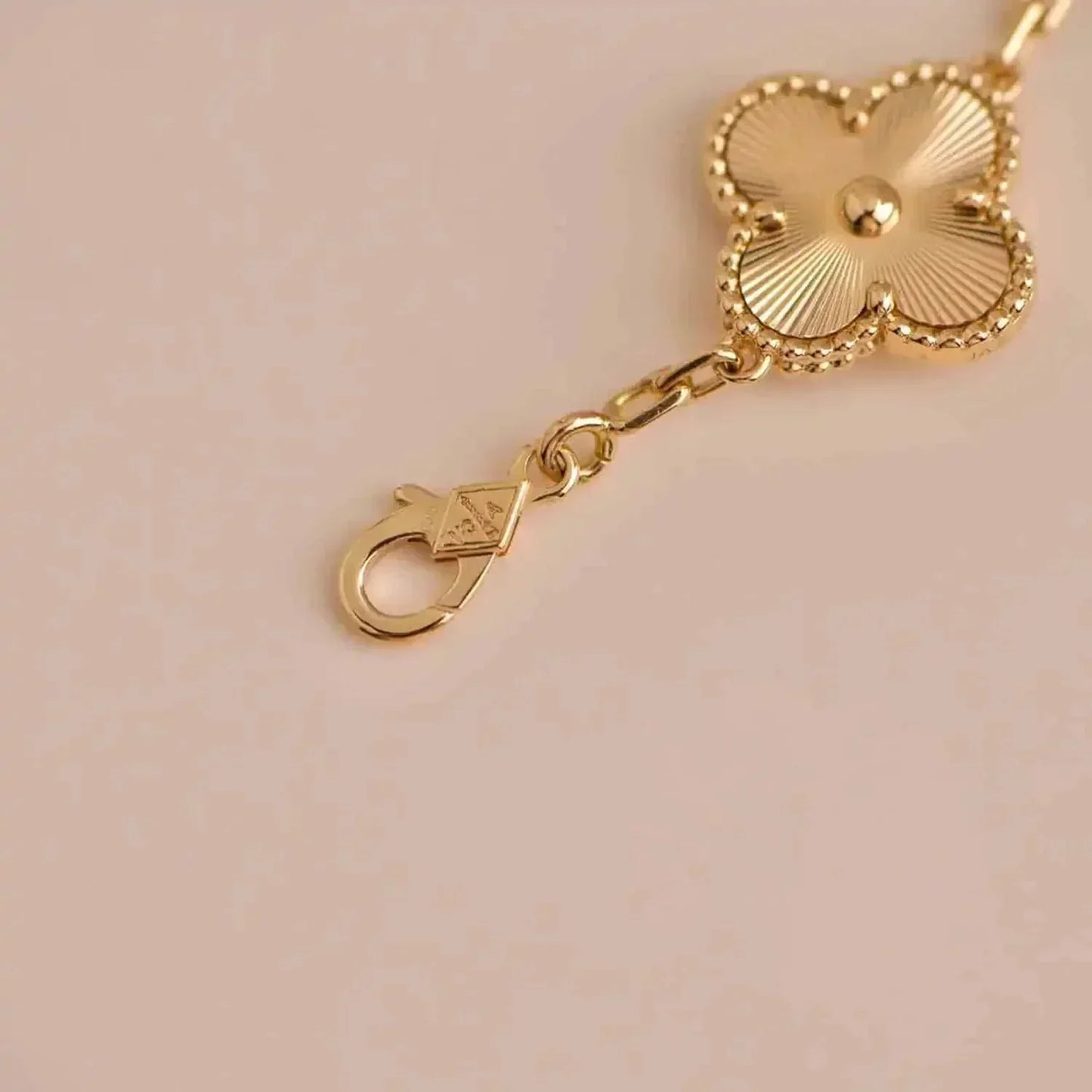 [💎ROSE💎]CLOVER 5 FLOWERS LASER BRACELET