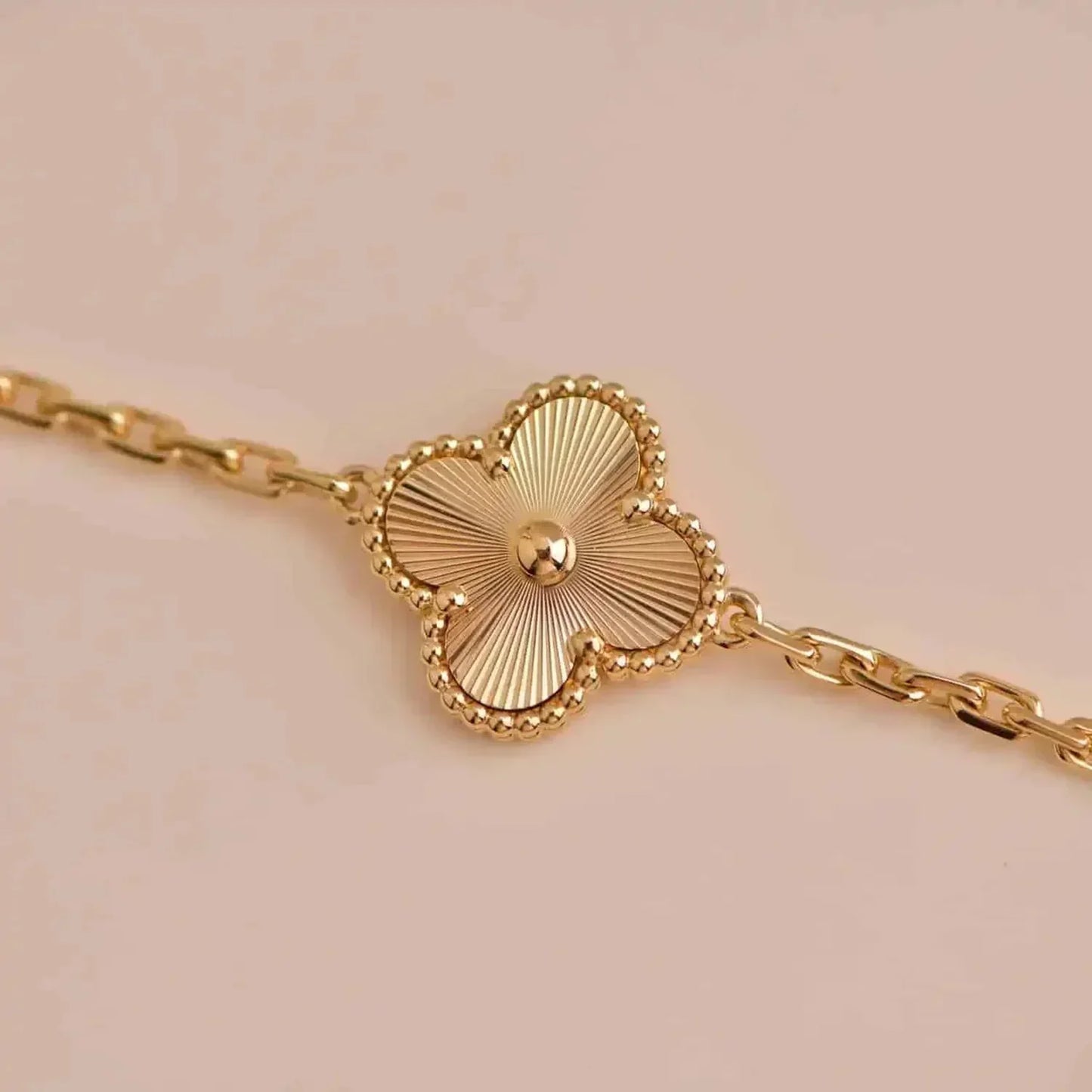 [💎ROSE💎]CLOVER 5 FLOWERS LASER BRACELET