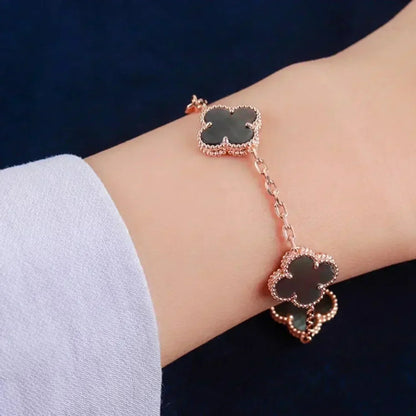 [Rose Tomorrow]CLOVER 5 MOTIF GRAY MOP  BRACELET