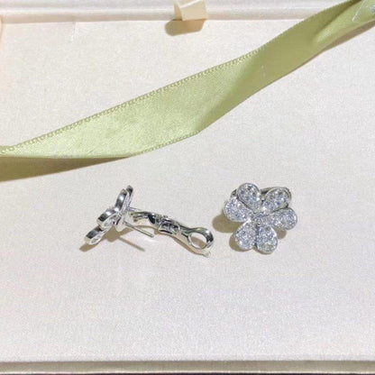 [Rose Tomorrow]FRIVOLE SILVER FLOWER DIAMOND EARRINGS