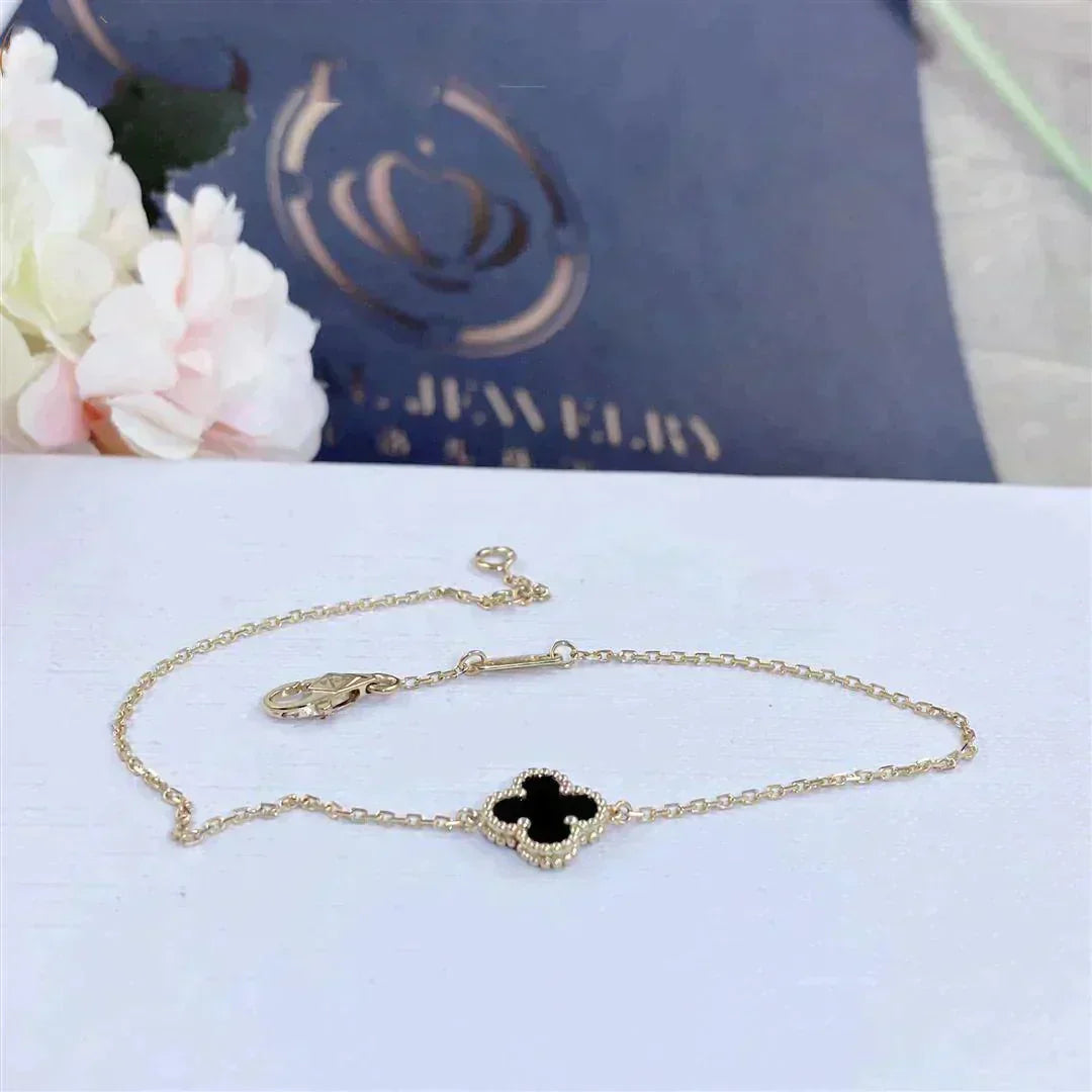 [Rose Tomorrow]CLOVER ONYX SINGLE FLOWER BRACELET