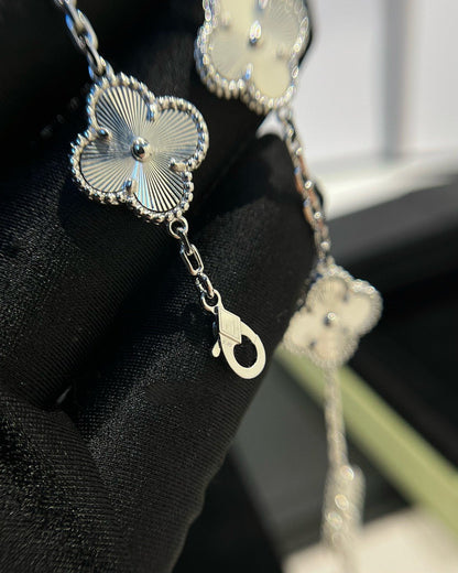 [💎ROSE💎]CLOVER SILVER 5 MOTIFS BRACELET